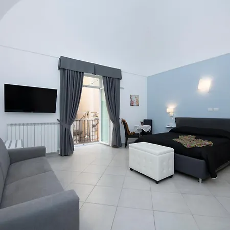 Casa Angelina 2*