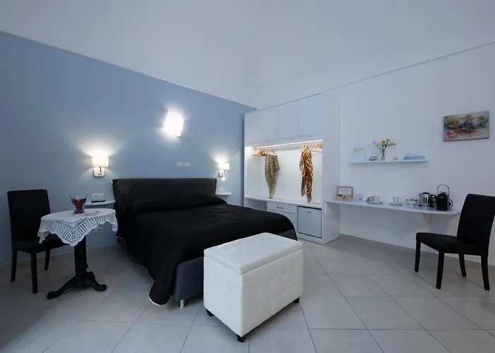 Guest house Casa Angelina 4*